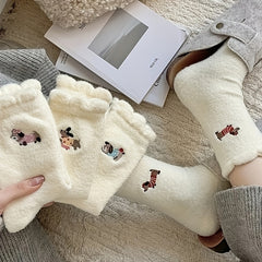 4 Pairs Women'S Winter Warm Fuzzy Socks, Cute Cartoon Plus Velvet Padded, Solid Color Knit Fabric, Polyester 90% Spandex 10%, Hand Washable, 300g/m² - Cozy Japanese Style Floor Sleep Socks - KawaSocks