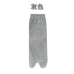 Gray split-toe crew sock showing two toe sections and the original Chinese gray color label