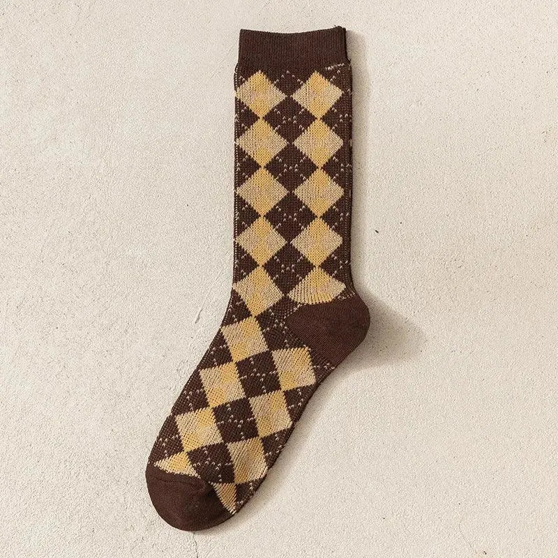 One Pair of Diamond Pattern Crew Socks | Vintage Socks | Christmas Socks - KawaSocks