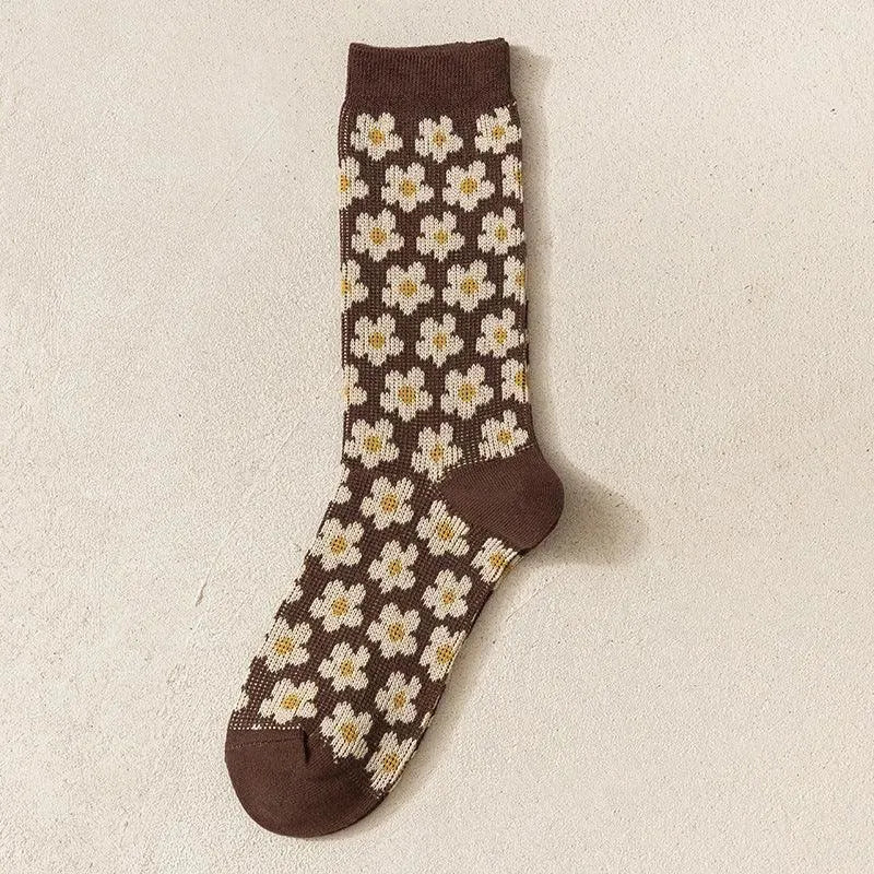 One Pair of Diamond Pattern Crew Socks | Vintage Socks | Christmas Socks - KawaSocks