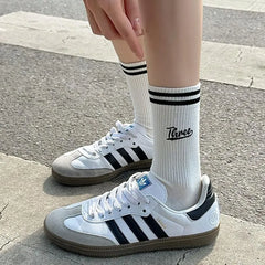 Kpop White Socks for Women | Striped Crew Socks | Kpop Outfits - KawaSocks