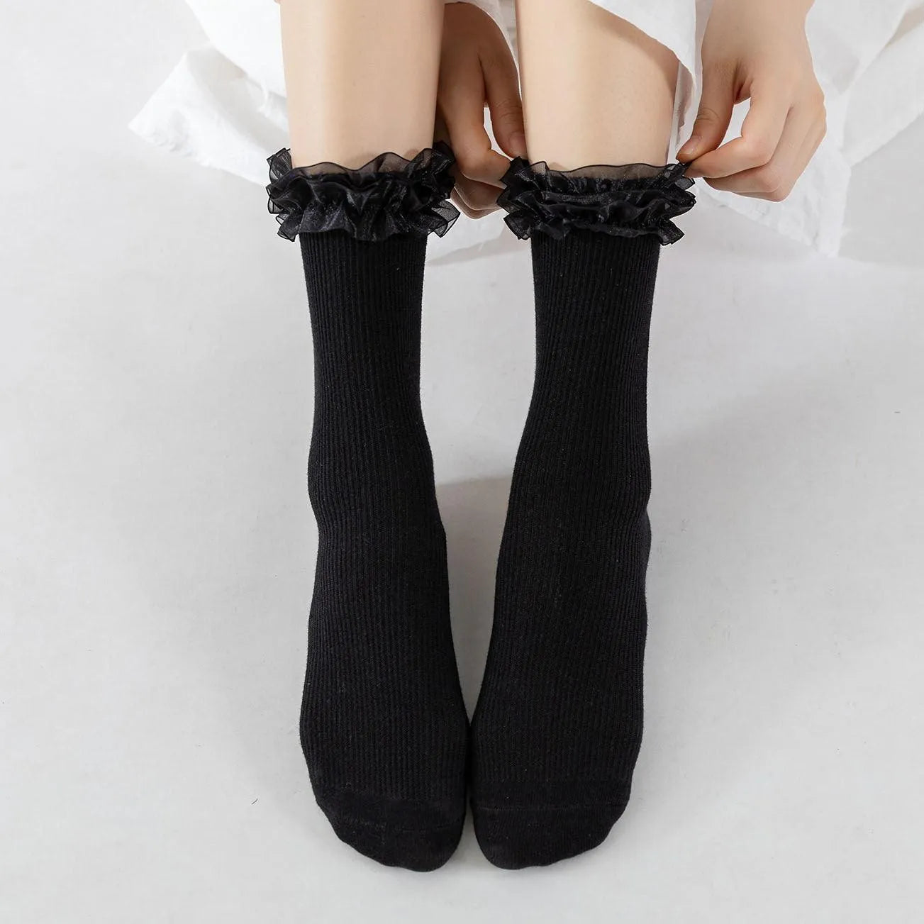 Lolita Frilly Crew Socks | Kawaii Ruffle Socks | Lolita Outfits - KawaSocks