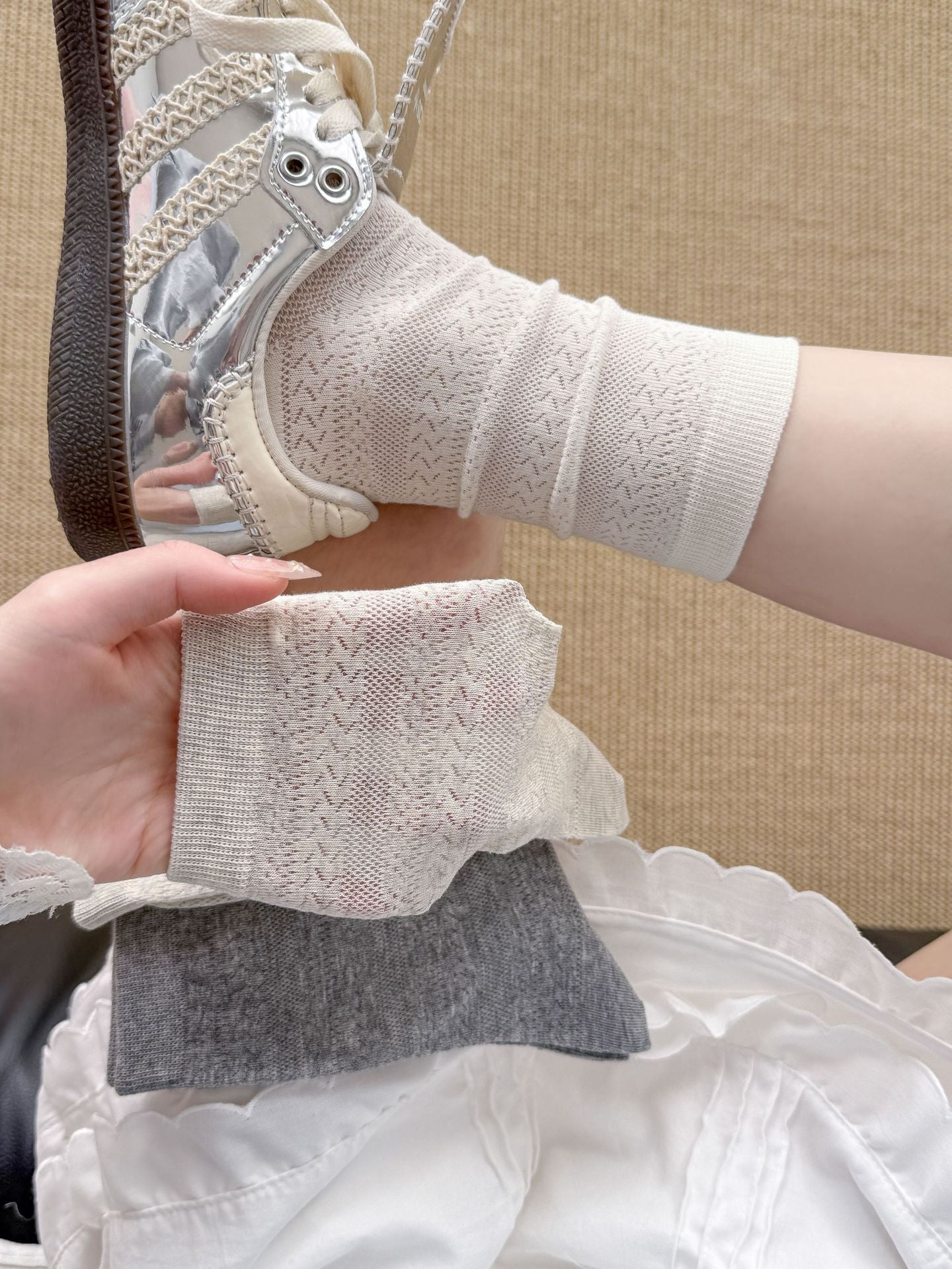 Minimalist Vintage Pointelle Knit Cotton Blend Crew Socks - KawaSocks