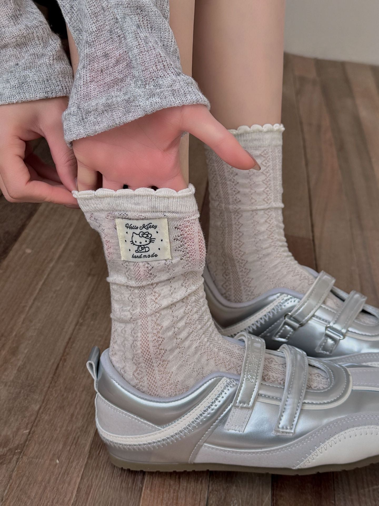 Vintage Preppy Ribbed Cotton Ruffle Trim Crew Socks For Cute Everyday Outfits - KawaSocks