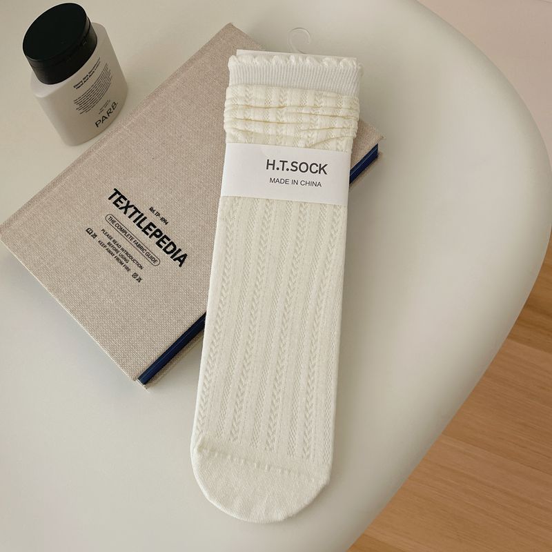 Vintage Mori Girl Pointelle Knit Lettuce Trim Crew Socks - KawaSocks