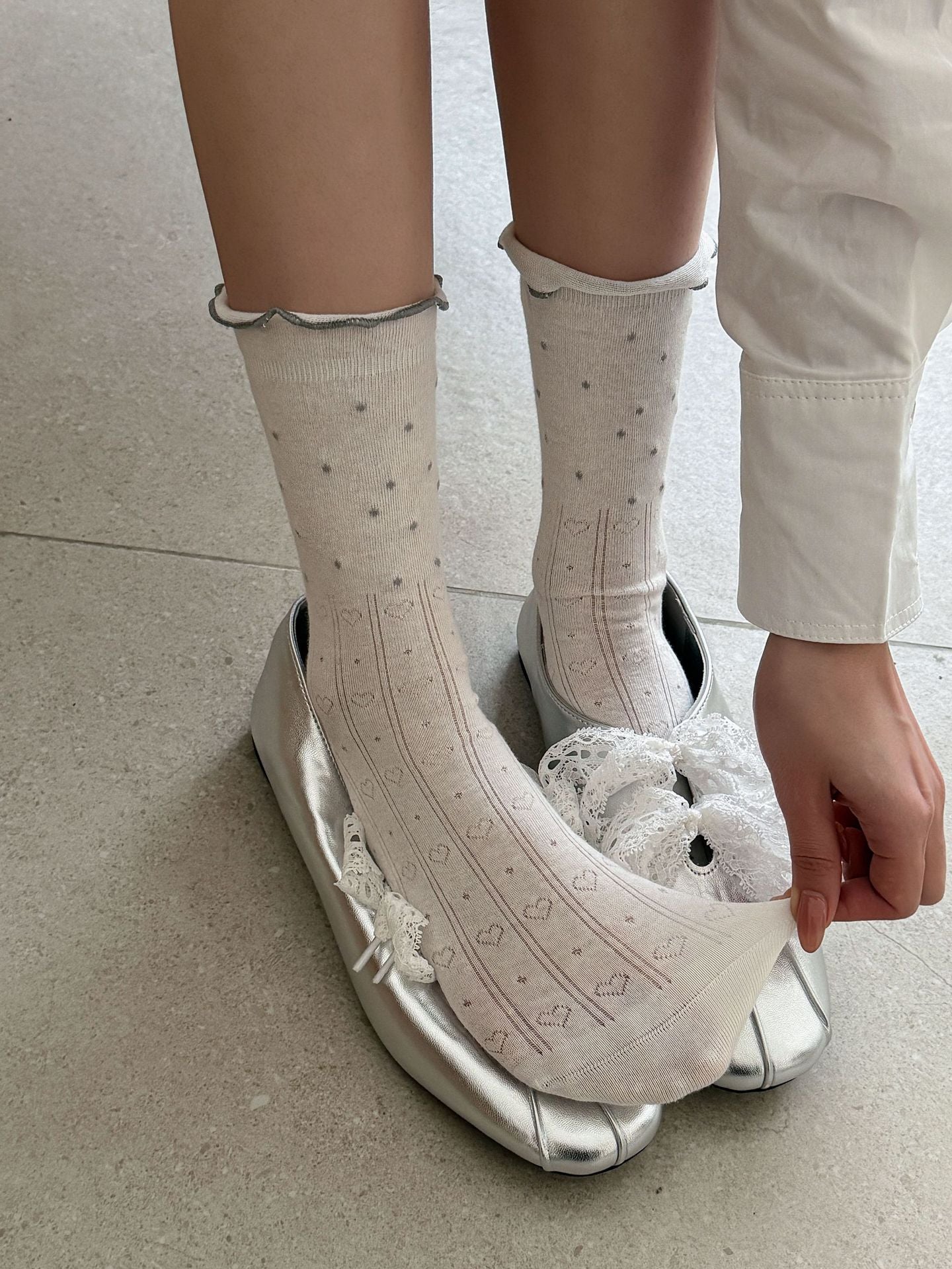 Coquette Vintage Ruffle Ribbon Pointelle Heart Cotton Crew Socks - KawaSocks