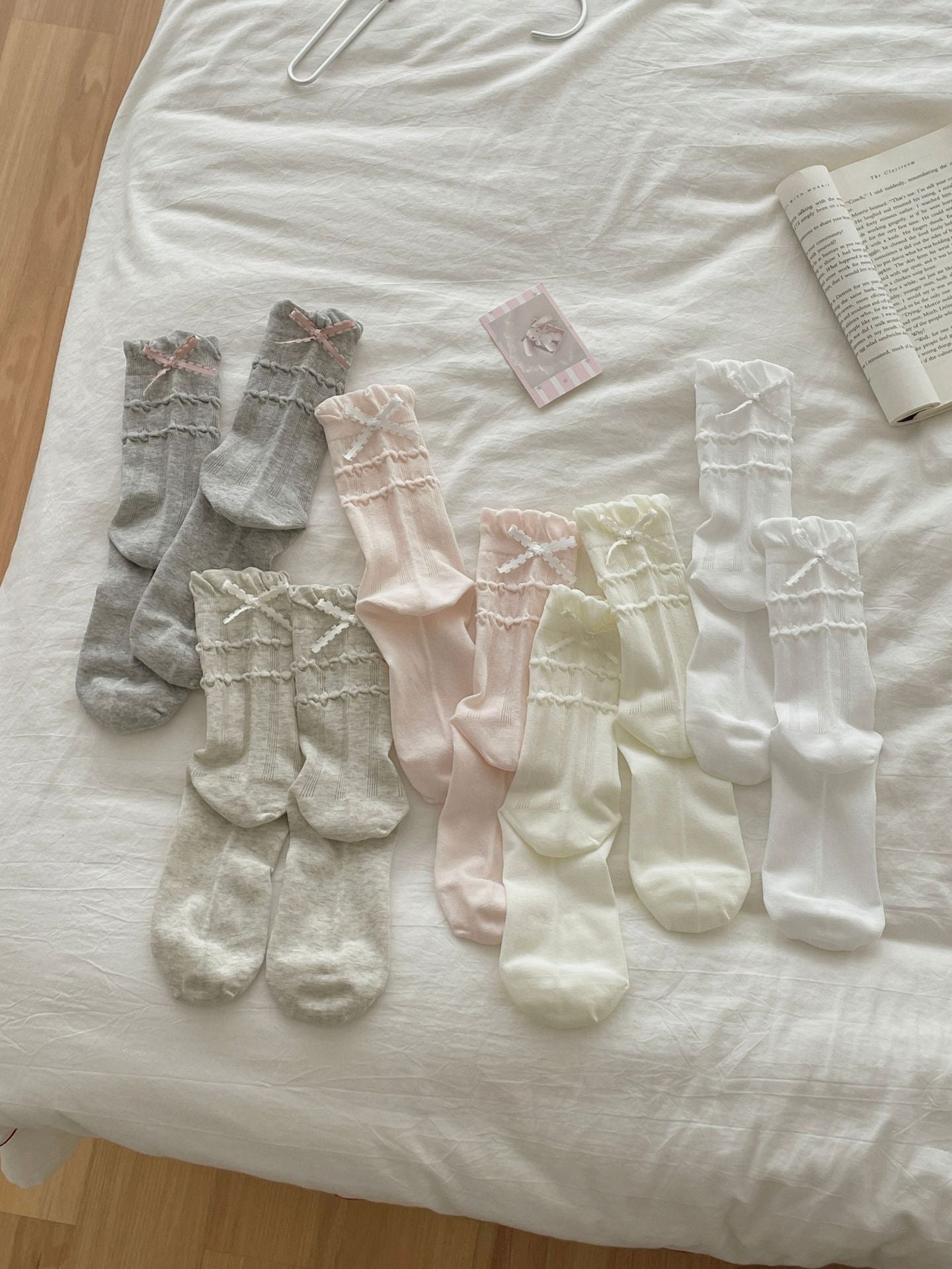 Sweet Coquette Ribbed Cotton Wavy Bow Crew Socks For Romantic Balletcore Styling - KawaSocks