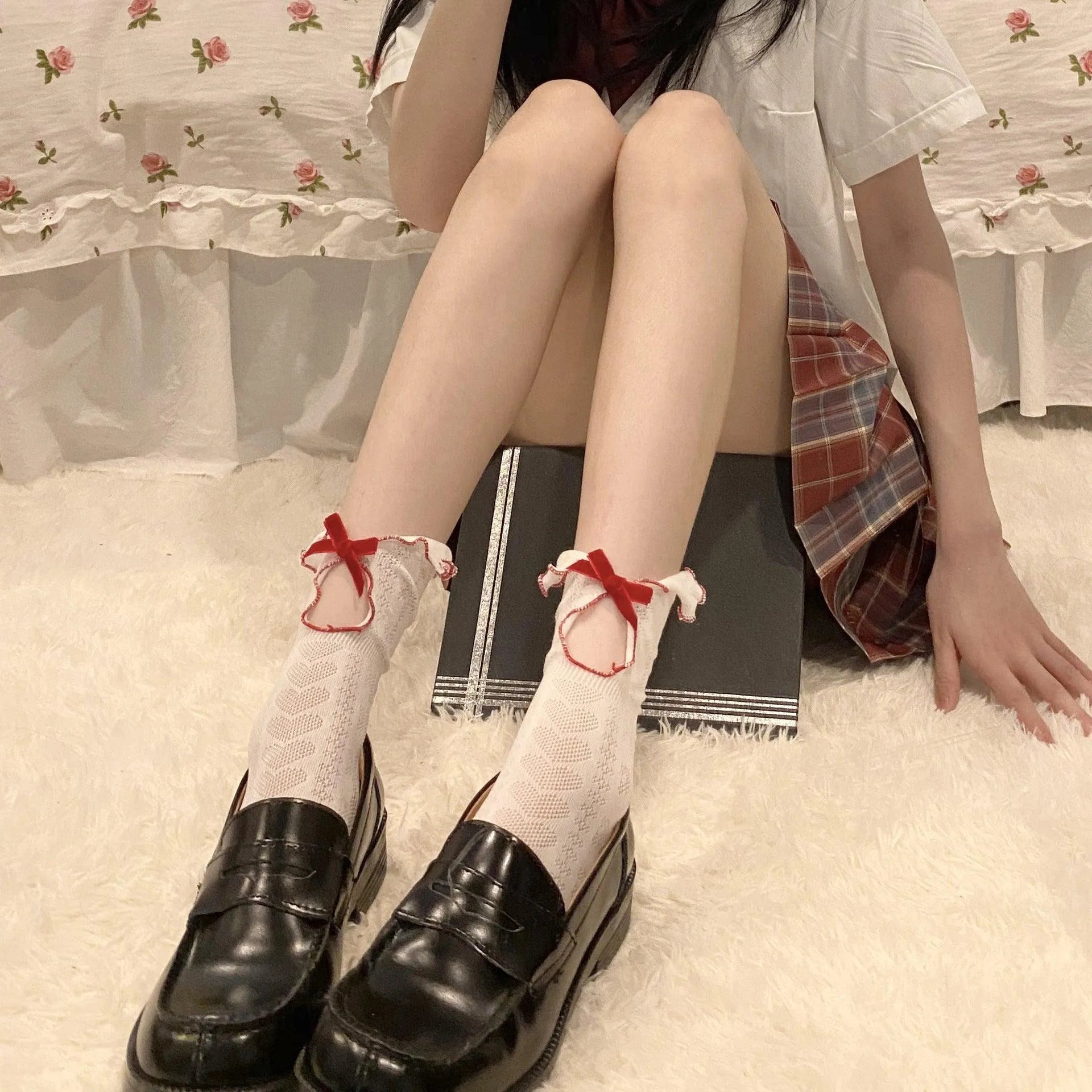 Ruffle socks with Lace | Lace Ankle Socks with Red Ribbon - KawaSocks