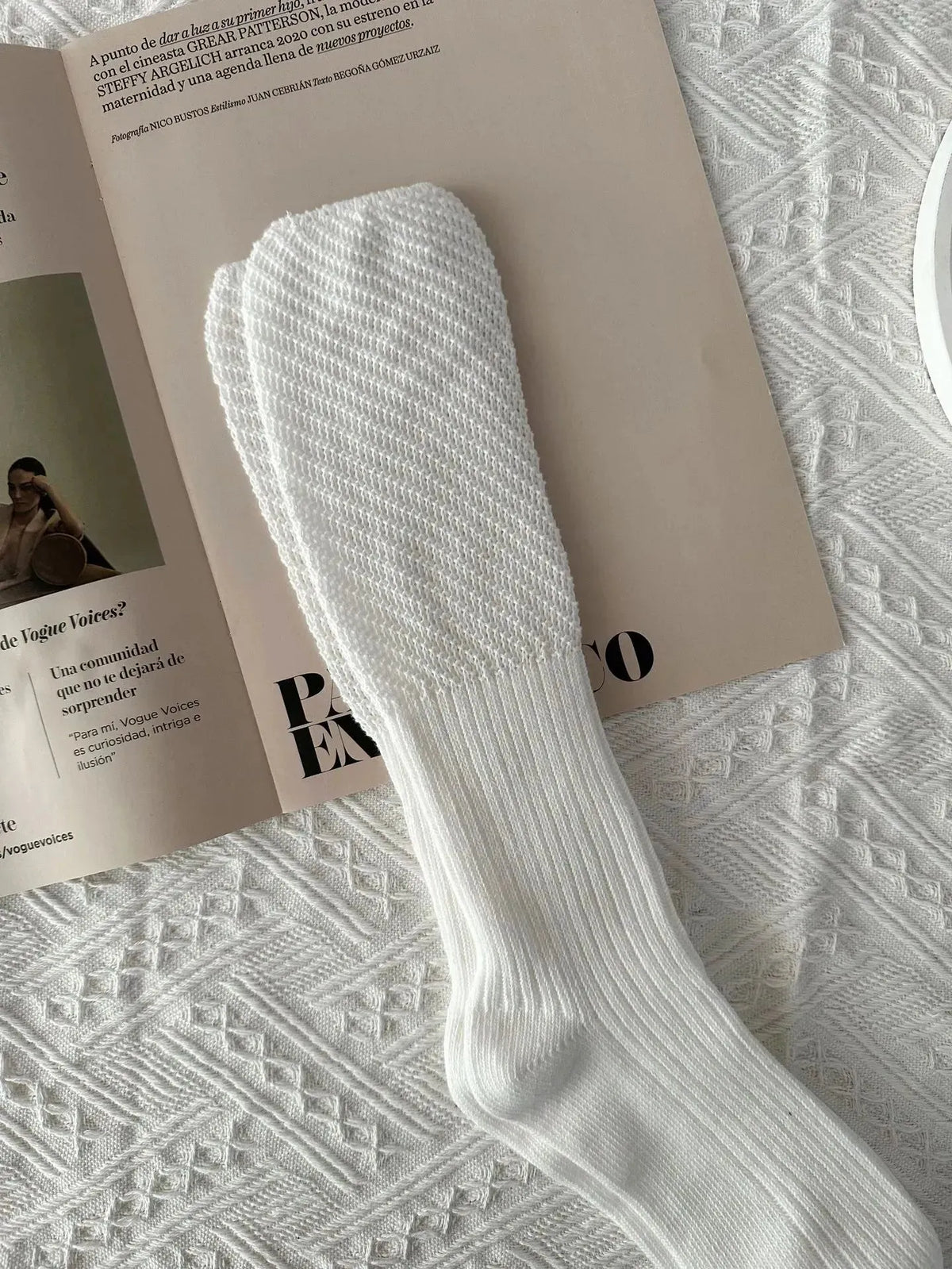 White Solid Color | Loose Socks | Slouch Socks for Women | Cotton Socks - KawaSocks