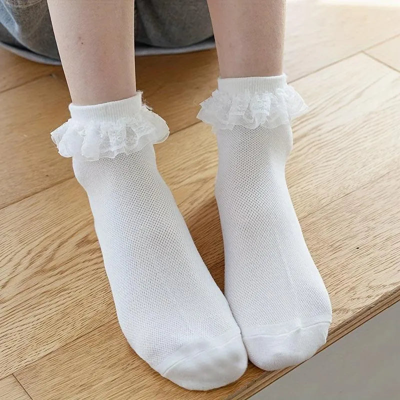 White Ruffle Socks Sweet Japanese Style - KawaSocks