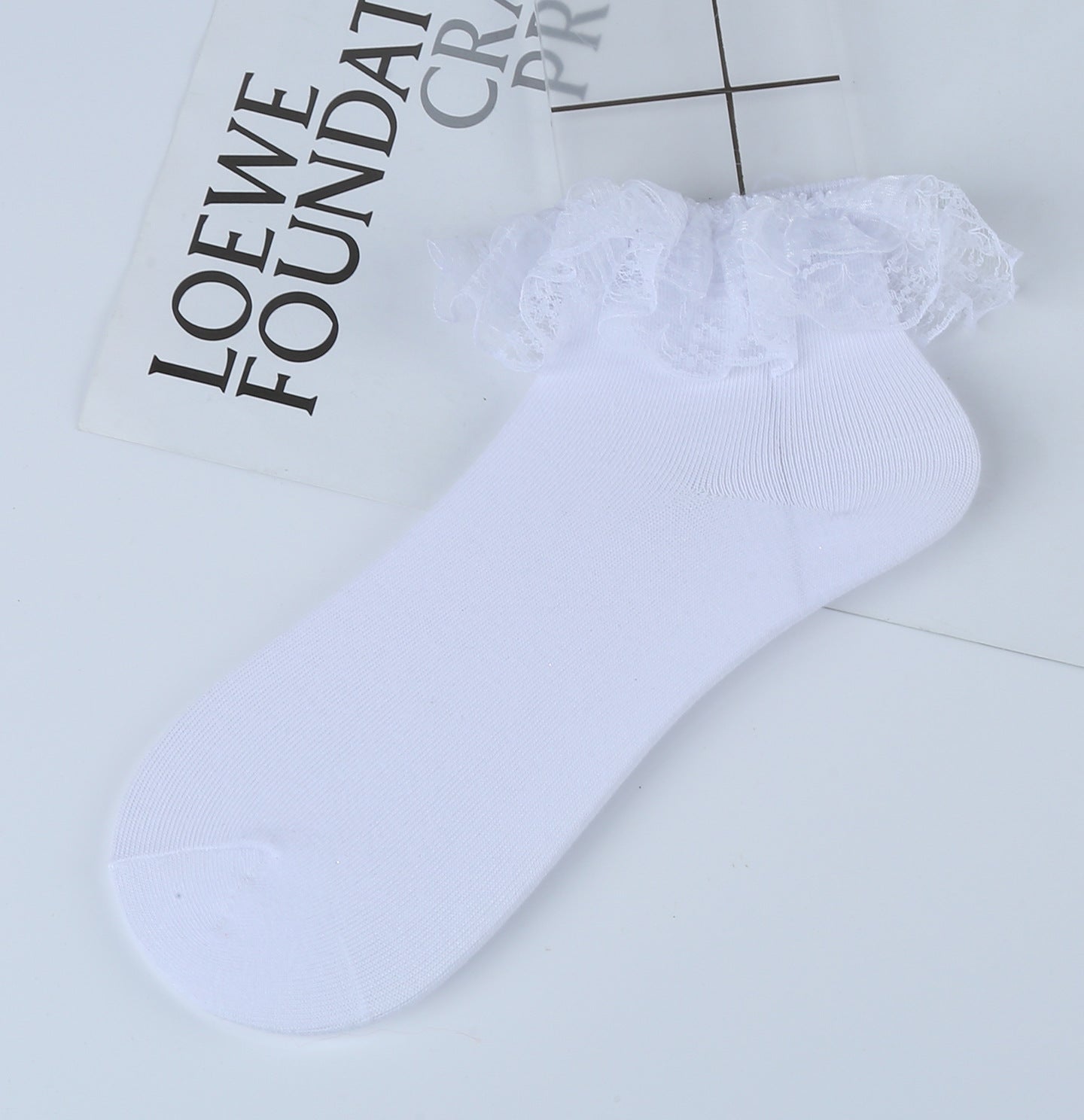 Double lace ankle socks in the selected White color