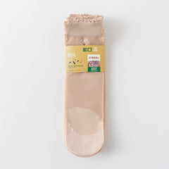 Mini bow sheer ankle socks in the selected Nude color